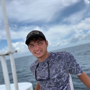 Meet your Posher, Ethan